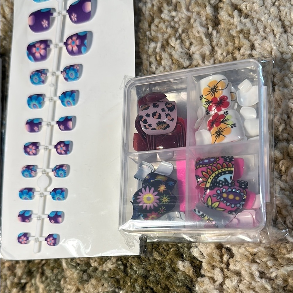 DIY Press-On Nail Set for Vibrant Variable Styles 6 styles included NWT - Picture 2 of 7